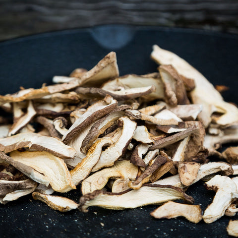 Dried Sliced Shiitake Mushrooms (Oak Smoked)